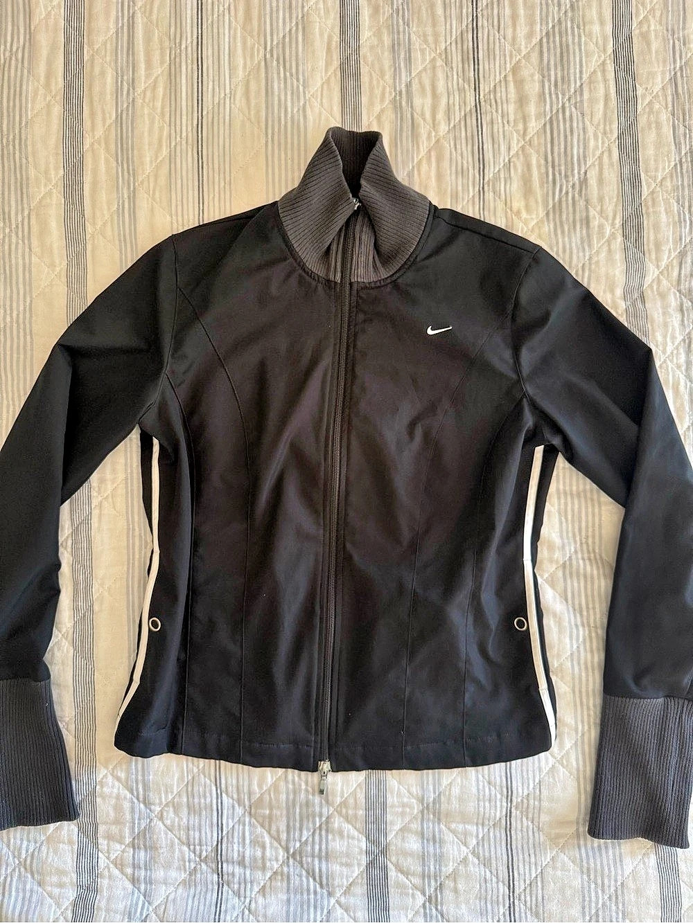 Nike Full Zip Ribbed Collar Jacket - Picture 2 of 7